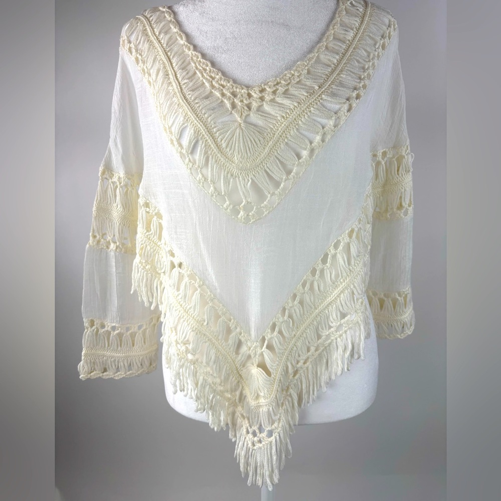 🎉HP💋Boho Crochet Cream Top